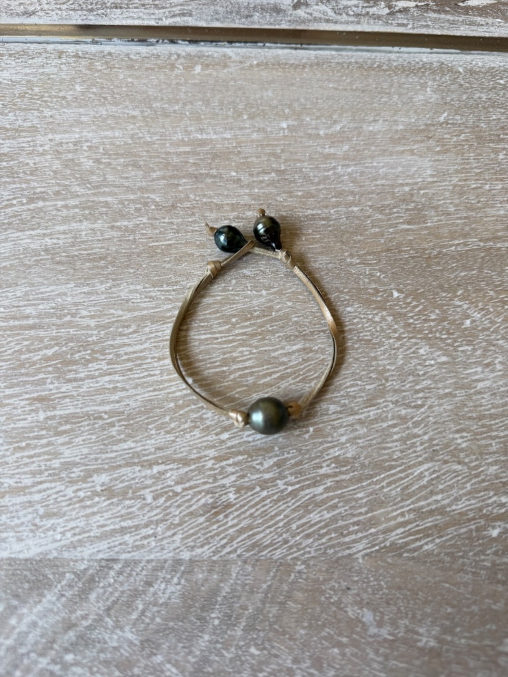 Tahitian Pearl Bracelet (3 pearls) - Picture 5 of 8